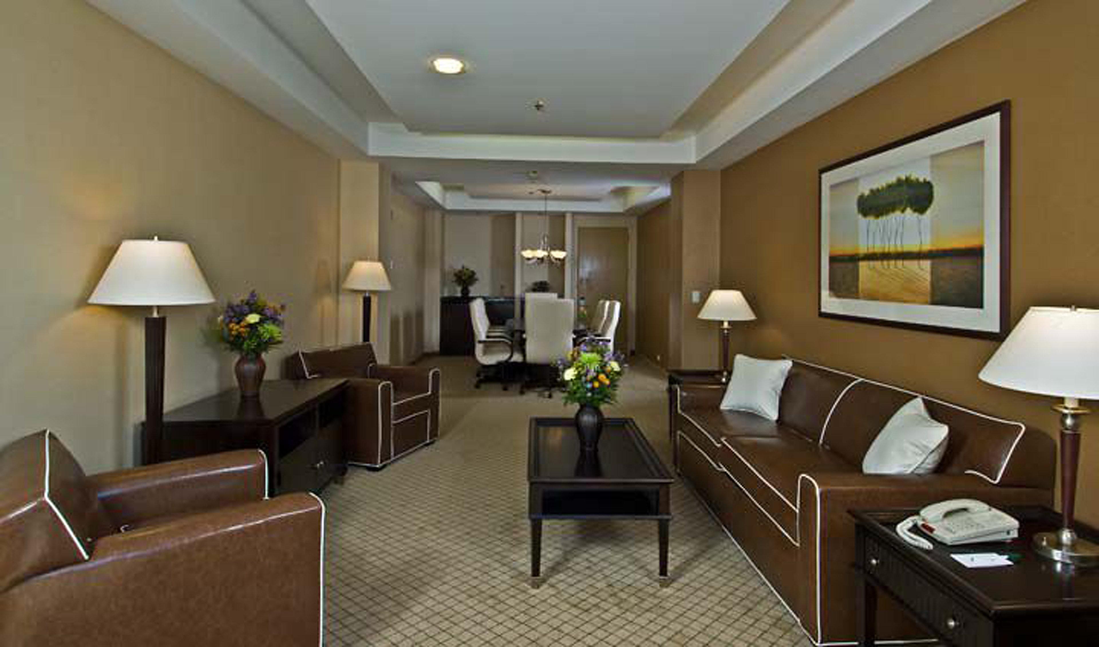 Armoni Inn & Suites オレンジバーグ インテリア 写真