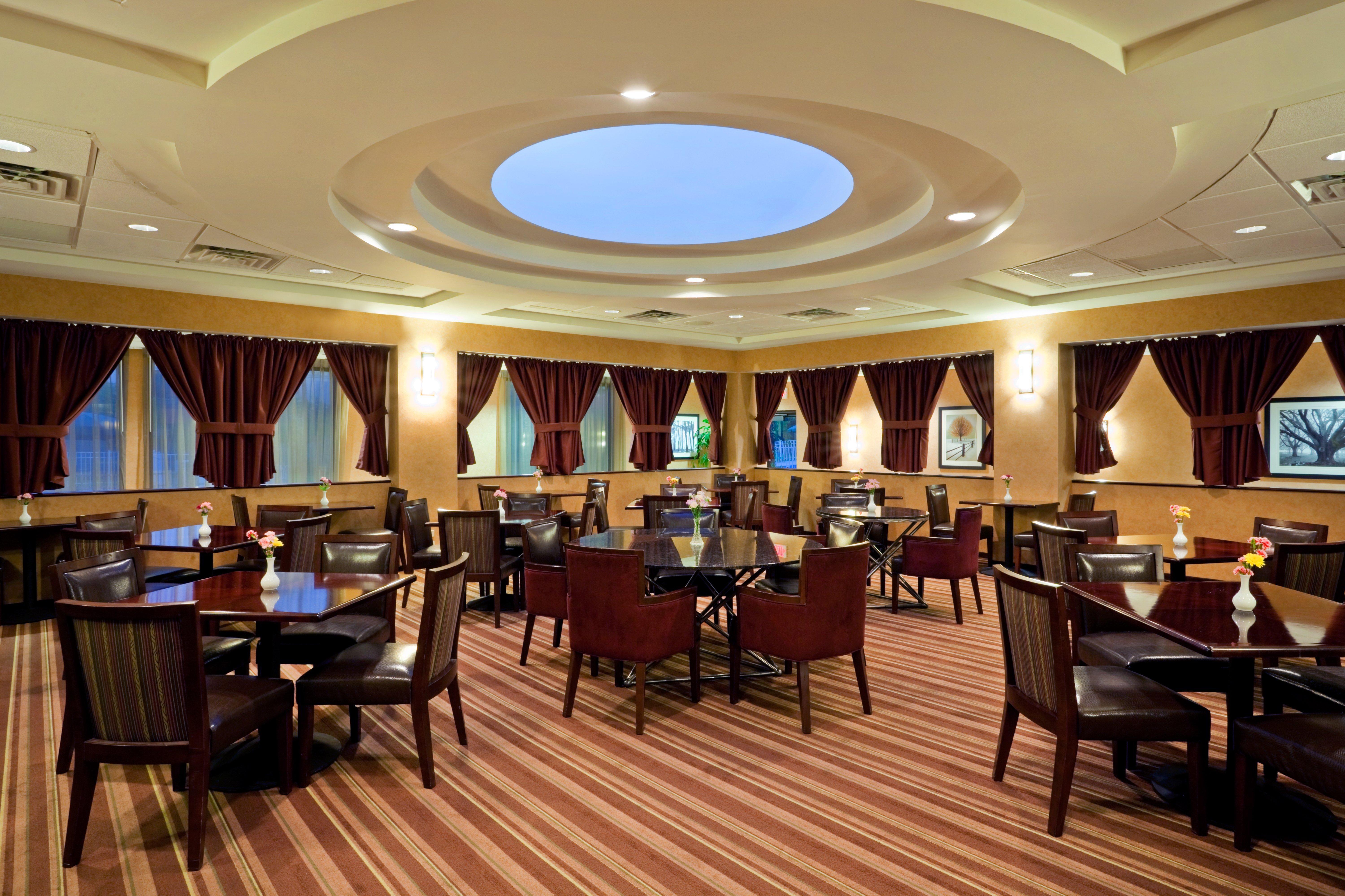 Armoni Inn & Suites オレンジバーグ レストラン 写真