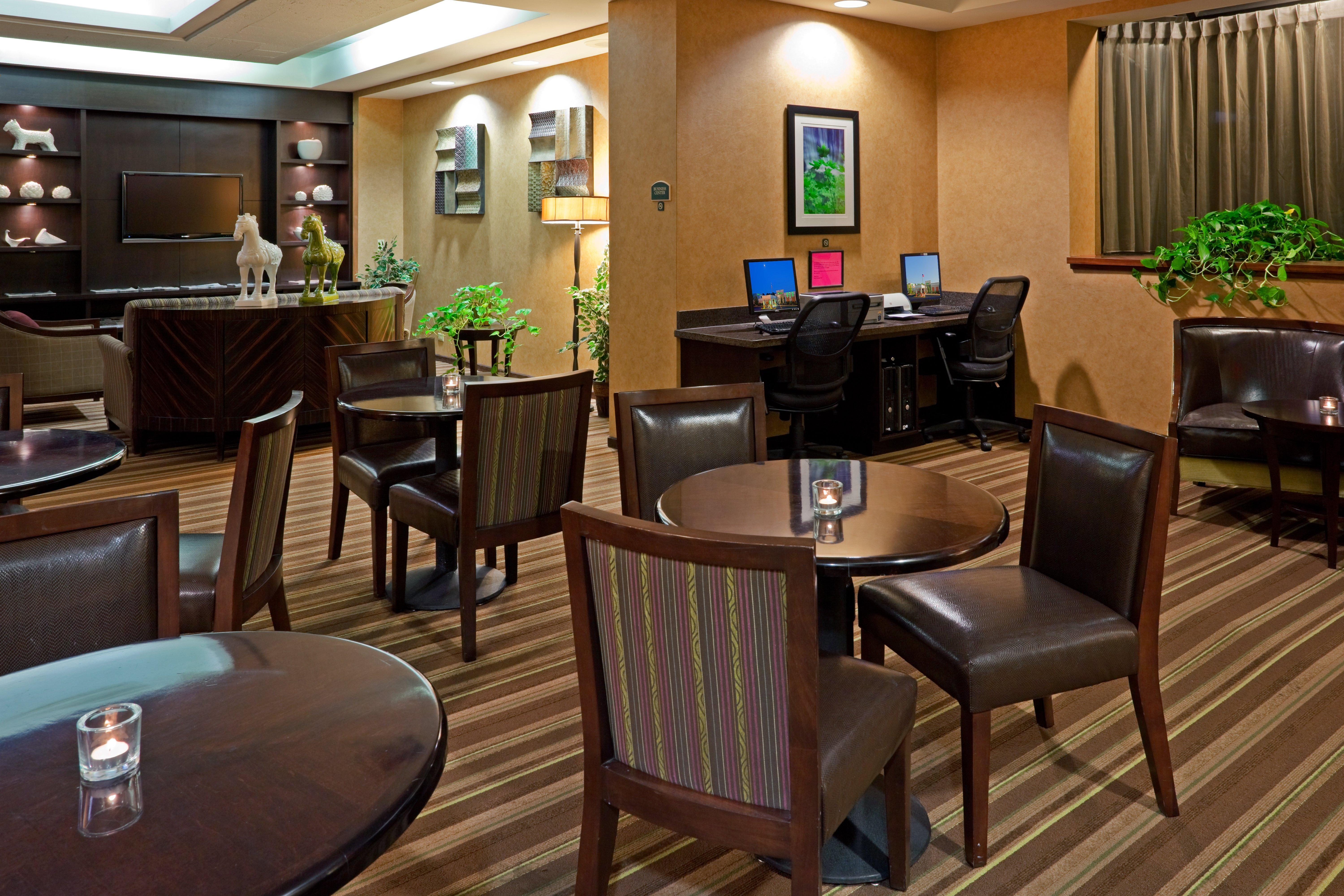 Armoni Inn & Suites オレンジバーグ エクステリア 写真